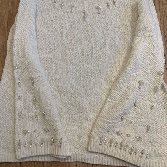 CHICOS || Gorgeous Beaded Sweater - Picture 5 of 8